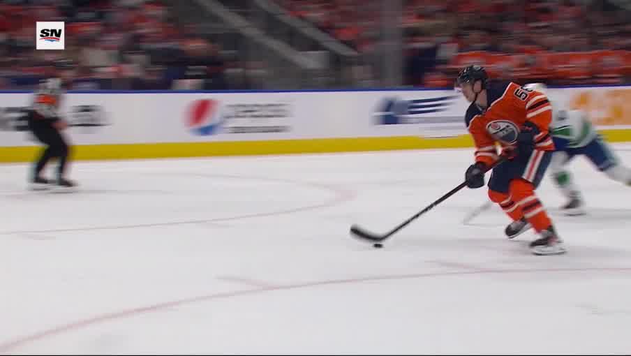 Duncan Keith Catches Huge Hit From Tyler Myers In His Oilers Debut 